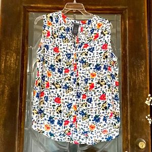 Sleeveless floral top
